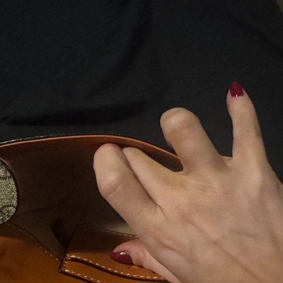 Luxury Bag - Picture 3 of 3